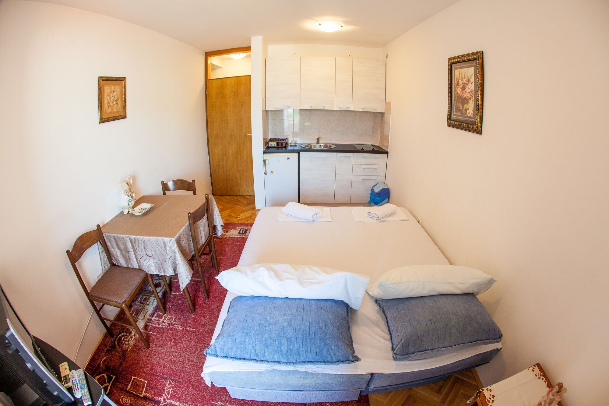 City Apartments Gosposhtina Budva Eksteriør billede
