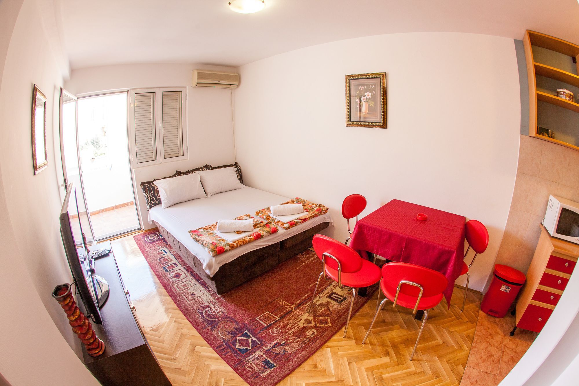 City Apartments Gosposhtina Budva Eksteriør billede